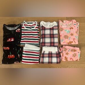 Women’s Christmas Pajama Sets (4)